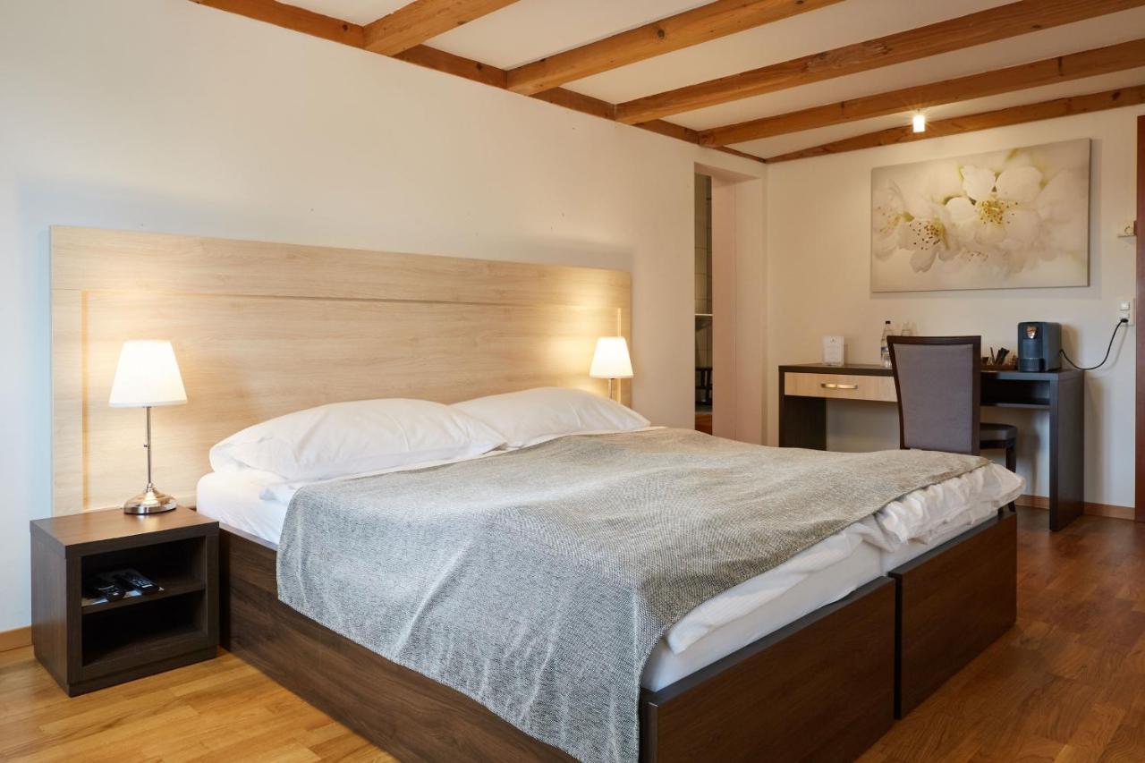 Gasthof Krone Blatten Blatten  Εξωτερικό φωτογραφία